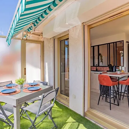 Cosy Waves T1 Bis Centre Saint-raphael Plages, Gare A Pied, Terrasse & Parking Apartmán Saint-Raphaël