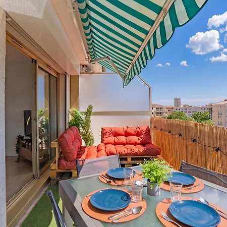 Apartmán Cosy Waves T1 Bis Centre Saint-raphael Plages, Gare A Pied, Terrasse & Parking