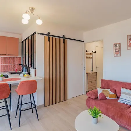 Cosy Waves T1 Bis Centre Saint-raphael Plages, Gare A Pied, Terrasse & Parking Διαμέρισμα *