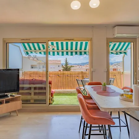 Cosy Waves T1 Bis Centre Saint-raphael Plages, Gare A Pied, Terrasse & Parking Apartmán *