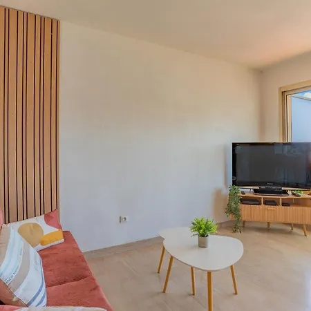 Apartmán Cosy Waves T1 Bis Centre Saint-raphael Plages, Gare A Pied, Terrasse & Parking *