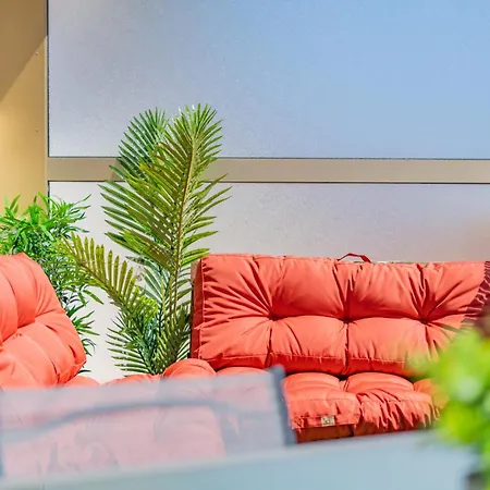 Cosy Waves T1 Bis Centre Saint-raphael Plages, Gare A Pied, Terrasse & Parking