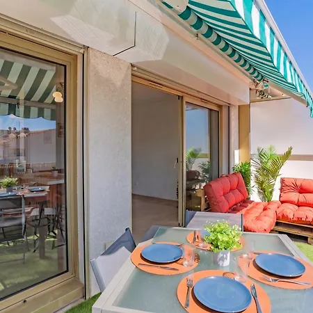 Cosy Waves T1 Bis Centre Saint-raphael Plages, Gare A Pied, Terrasse & Parking Διαμέρισμα