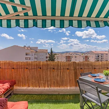 Cosy Waves T1 Bis Centre Saint-raphael Plages, Gare A Pied, Terrasse & Parking